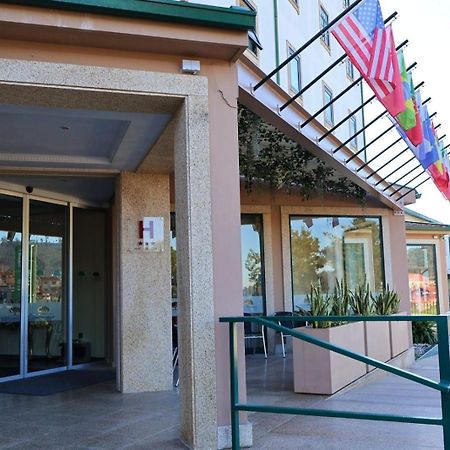 Hotel Santhyago Trofa Ngoại thất bức ảnh