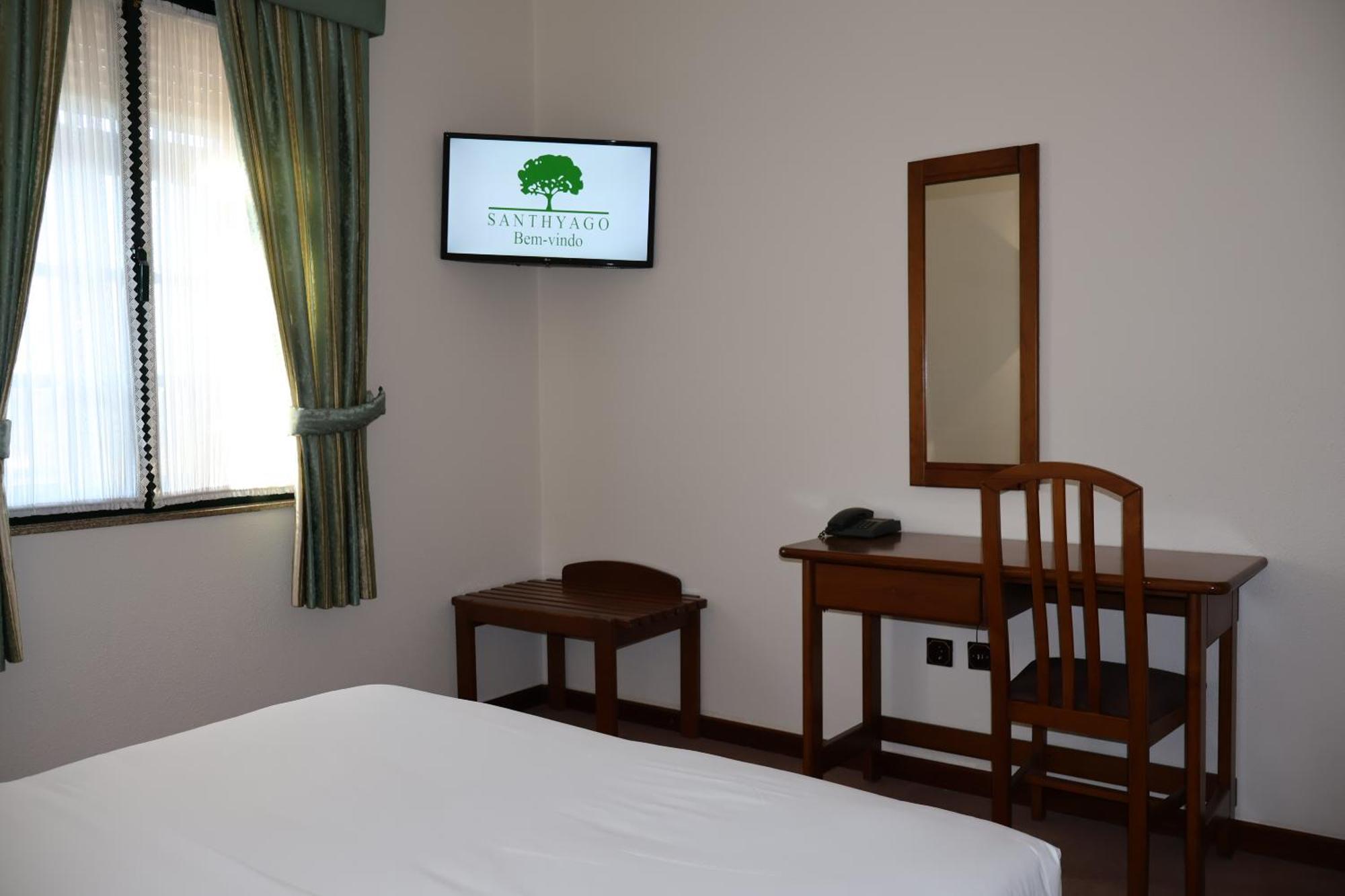 Hotel Santhyago Trofa Phòng bức ảnh