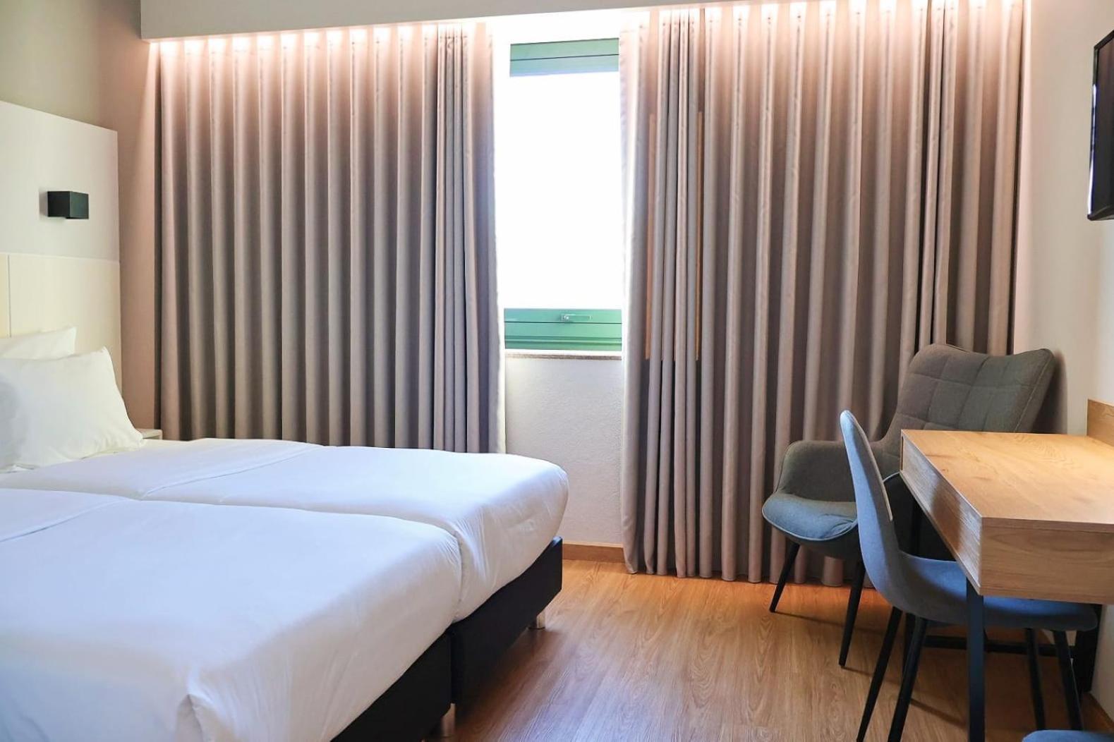 Hotel Santhyago Trofa Ngoại thất bức ảnh